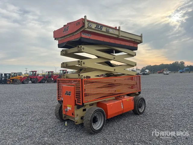 2014 JLG M4069 Electric Bi-Energy Scissor Lift