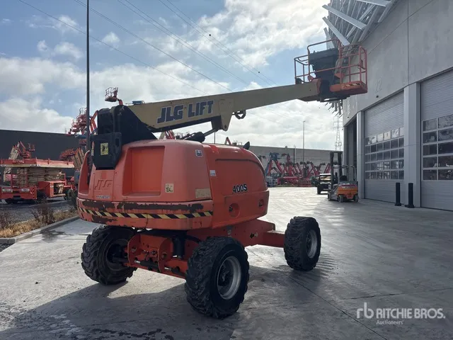 2014 JLG 400S 4WD Diesel Telescopic Boom Lift