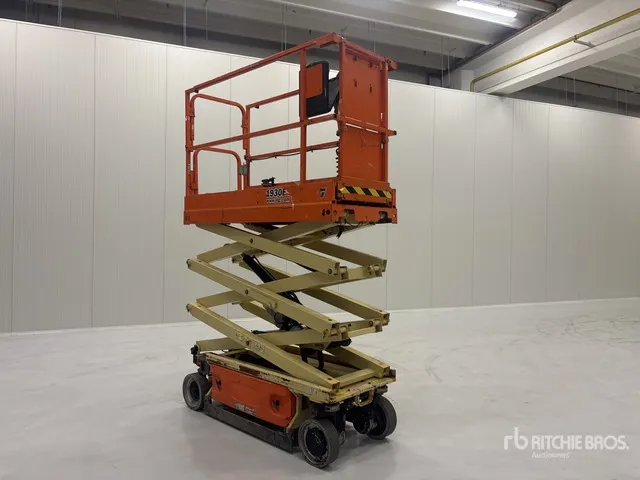 2015 JLG 1930 ES Electric Scissor Lift