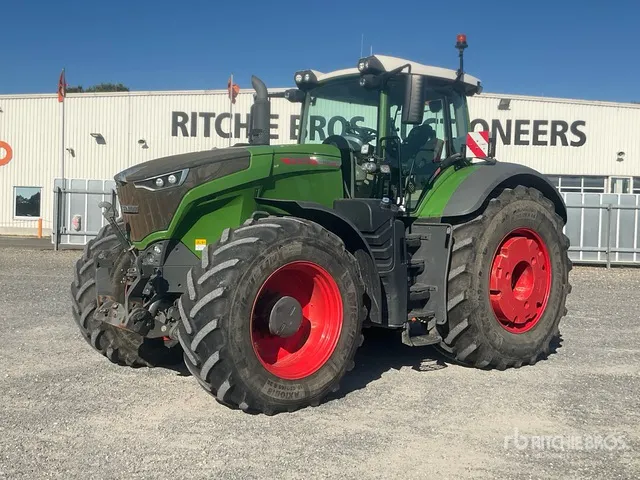 2021 Fendt 1042 Vario Gen2 Profi Plus 4WD Tractor
