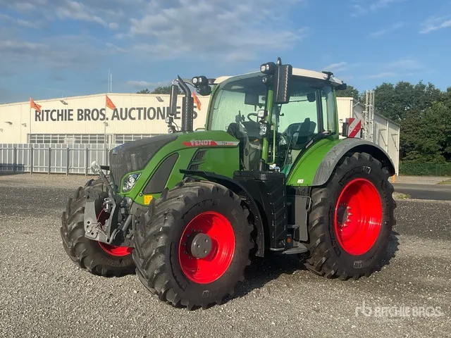 2023 Fendt 724 Vario Profi+ Gen6 4WD Tractor (Unused)