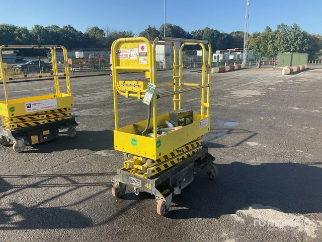 2020 Boss X3X Electric Scissor Lift (Inoperable)