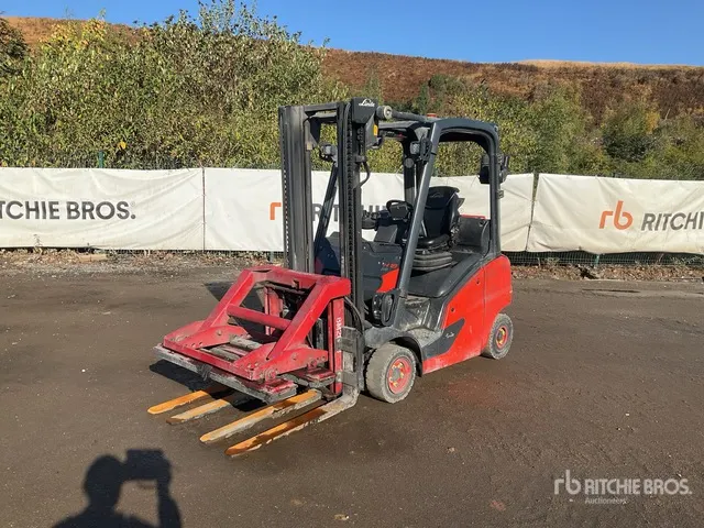 2017 Linde H18 1430 kg Forklift