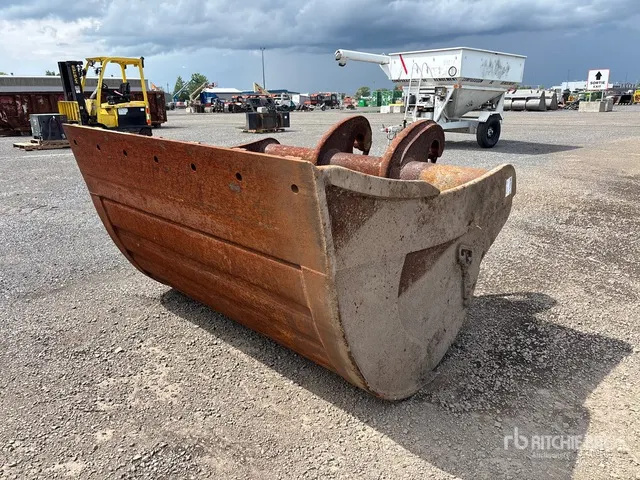2006 Garier 6ML578 78 in Q/C Cleanup Excavator Bucket