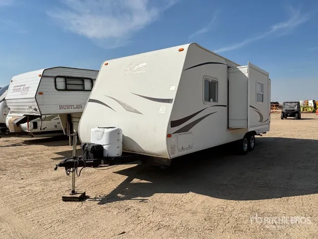 2007 Trail Sport 24 ft T/A Travel Trailer