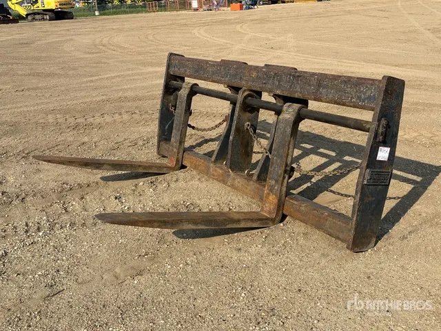 48 in Q/C Wheel Loader Forks - Fits Cat 930G