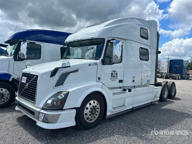 2016 Volvo VNL 6x4 T/A Sleeper Truck Tractor