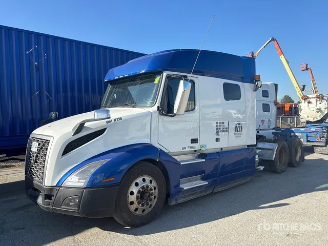 2019 Volvo VNL740 6x4 T/A Sleeper Truck Tractor