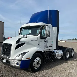 2022 Volvo VNR300 6x4 T/A Day Cab Truck Tractor