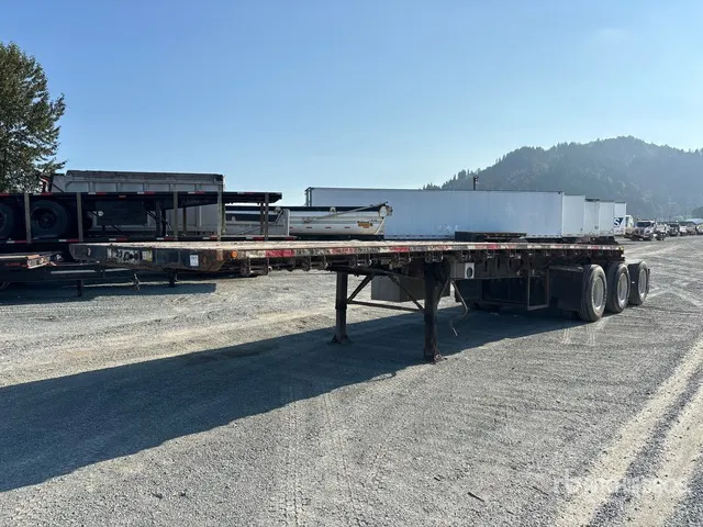 2015 Lode King 32 ft Super B-Train Lead Flatbed Trailer