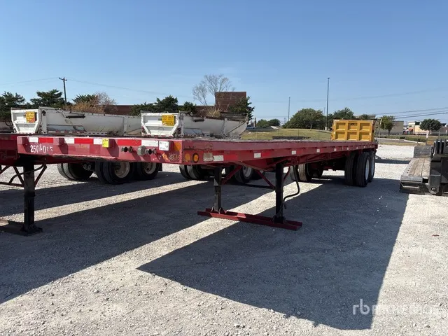 1977 Lufkin 37 ft T/A Flatbed Trailer