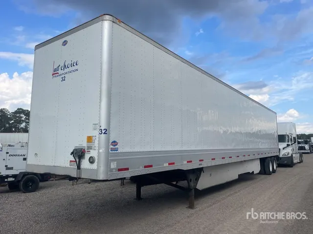 2022 Utility 53 ft x 102 in T/A Van Trailer