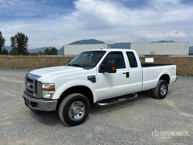 2009 Ford F-250 XLT 4x4 Extended Cab Pickup