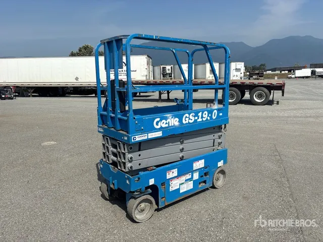 Genie GS-1930 Electric Scissor Lift