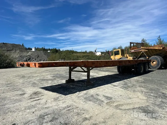1966 Fruehauf 45 ft T/A Flatbed Trailer