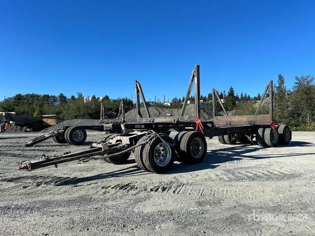 2017 FreFlyt 30 ft Quad/A Short Wood Log Trailer