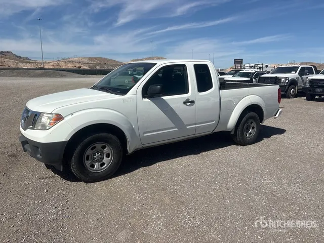 2017 Nissan Frontier 4x2 Extended Cab Pickup (Inoperable)