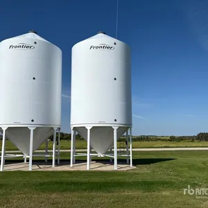 Meridian M1620 +/- 4100 bu Smooth Wall Grain Bin