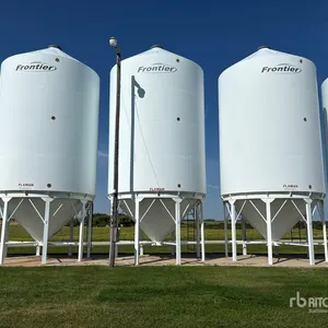 Meridian M1620 +/- 4100 bu Smooth Wall Grain Bin