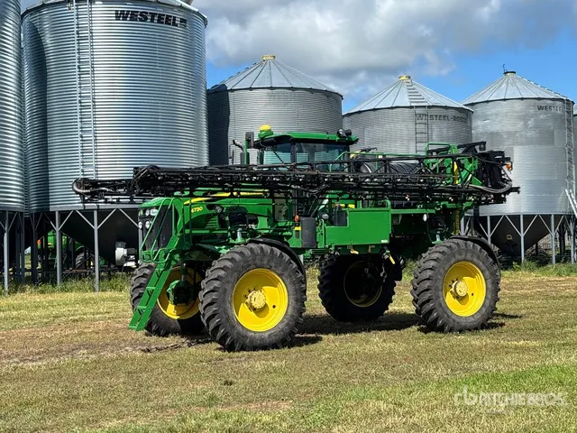 2013 John Deere 4730 100 ft 4x4 High Clearance Self-Propelled Sprayer