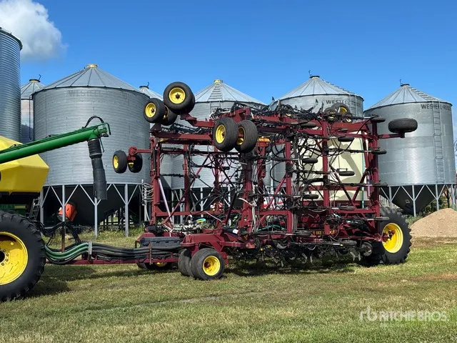 2010 Seed Hawk 56-12 56 ft Air Drill