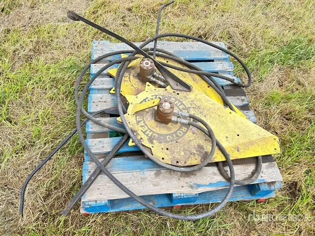 Quantity of (2) Hydraulic Roto Shear