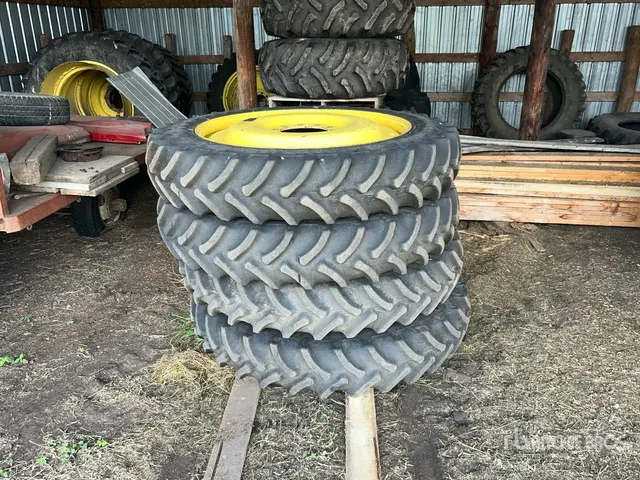 Firestone 320/90R46 Sprayer Tires