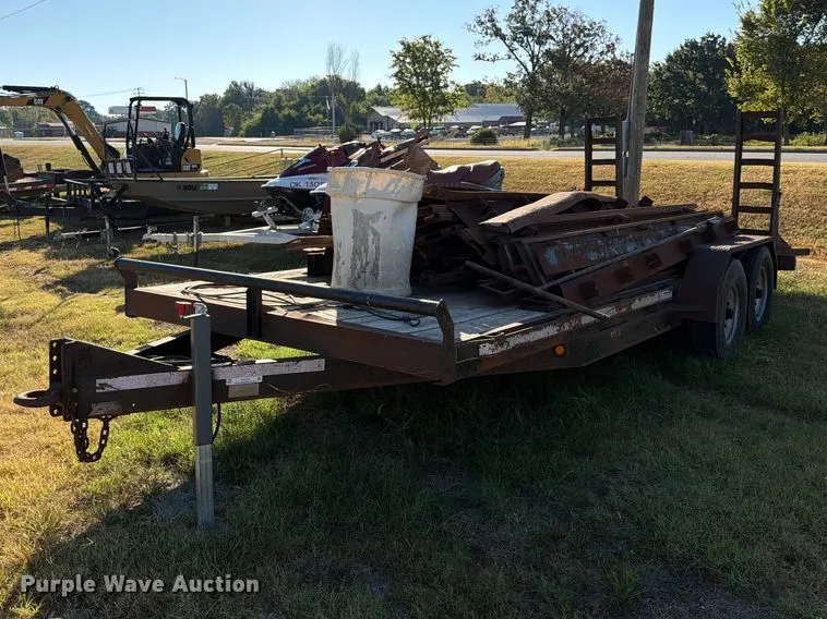 2010 Starlight equipment trailer