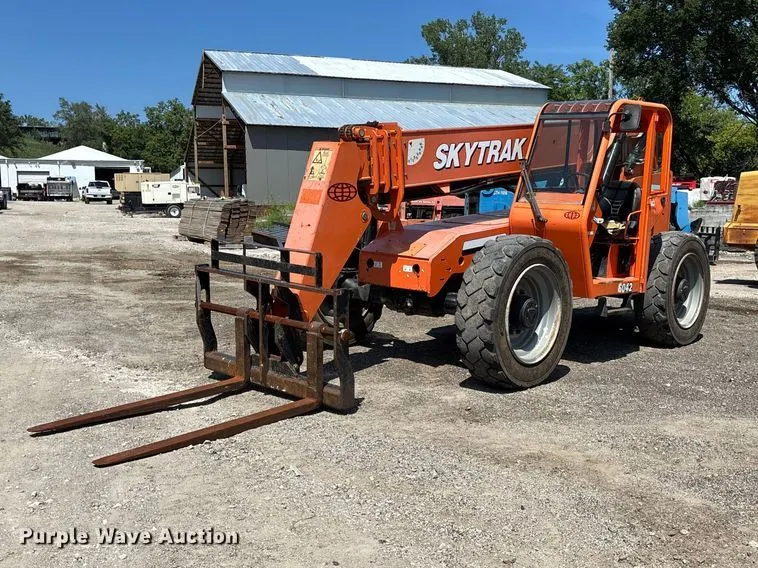2015 JLG 6042 telehandler