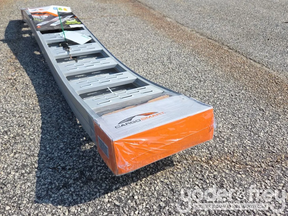Unused 12" x 19" Cargo Ramp Set