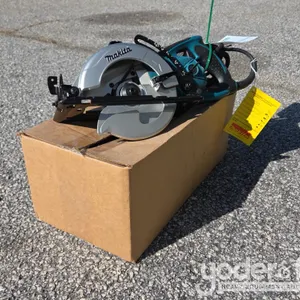 Makita Corded 7 1/4" Hypoid Circular Saw, Recondition(5477MG) (1 YR Factory Warranty) 