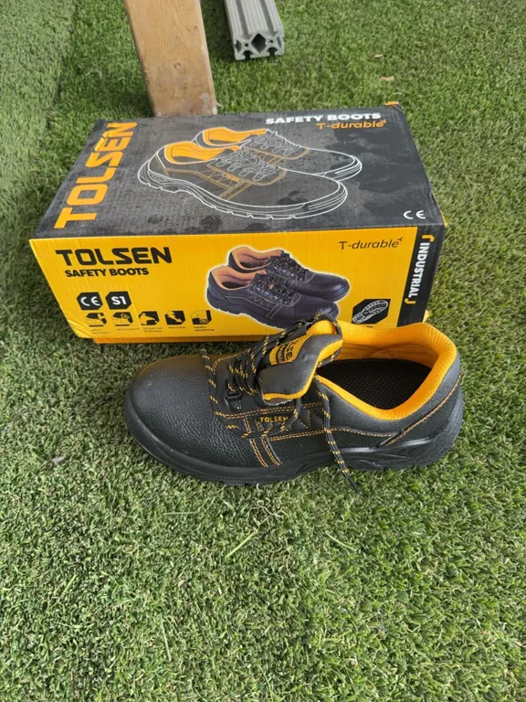 Tolsen Safety Boots T-durable Size 7 US / 39 EU
