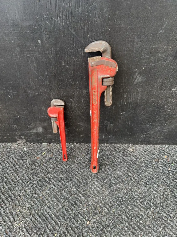 RIDGID 18" and Mastercraft 12" Heavy Duty Pipe Wrenches
