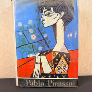 Pablo Picasso Book