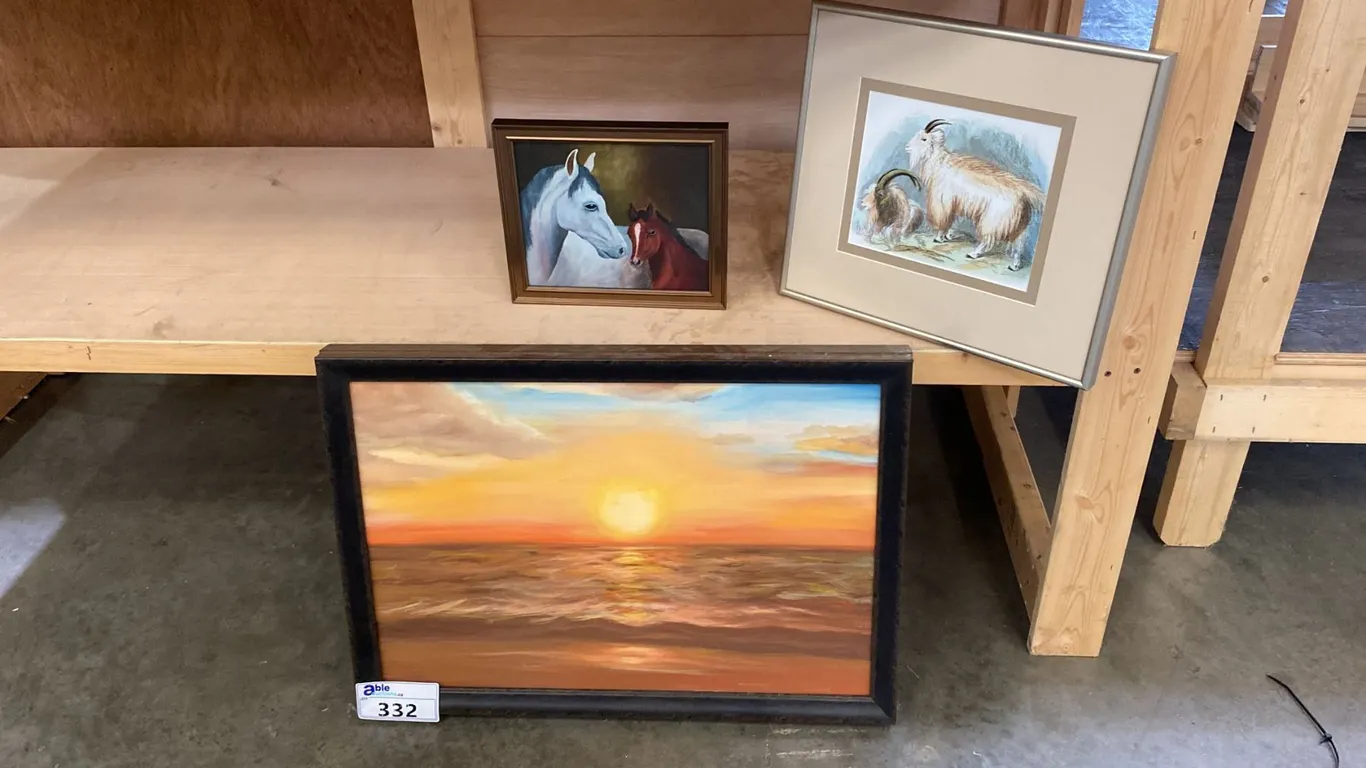 GROUP OF 3 FRAMED ART WORKS - ORIGINAL OIL ON CANVAS "SUNSET" PAINTING & 2 PRINTS