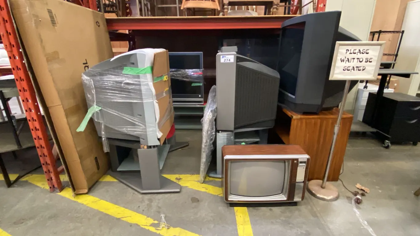 GROUP OF 8 ASSORTED TV'S AND 4 TV STANDS