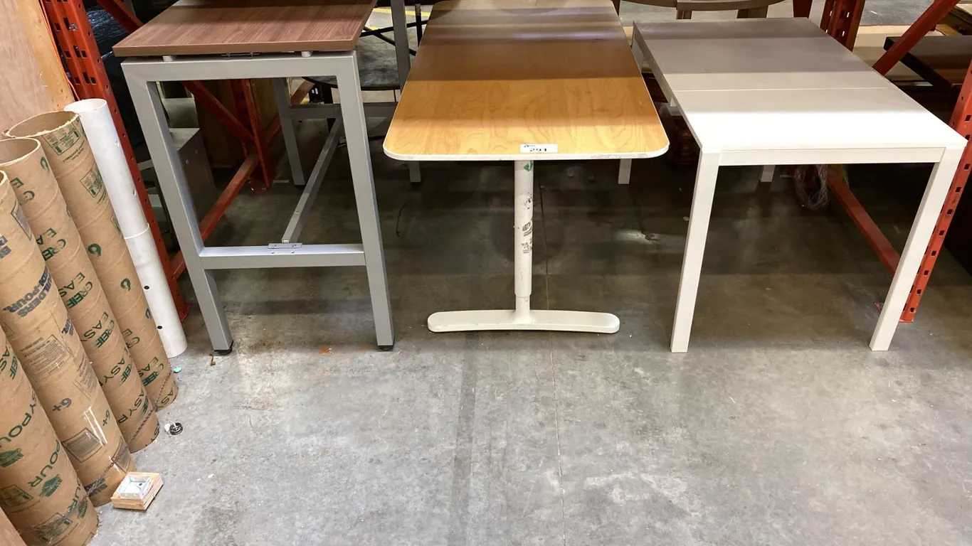 GROUP OF 3 ASSORTED DESKS
