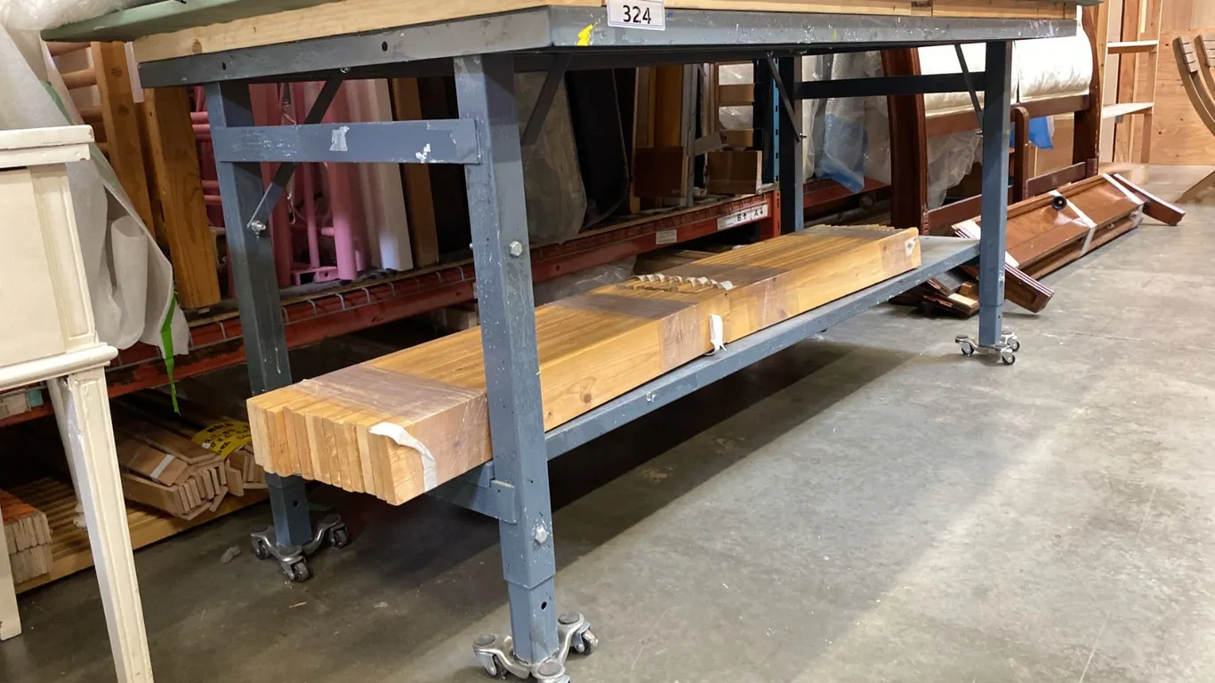 METAL FRAMED ADJUSTABLE HEIGHT MOBILE WORK TABLE - APPROX. 82" X 39"