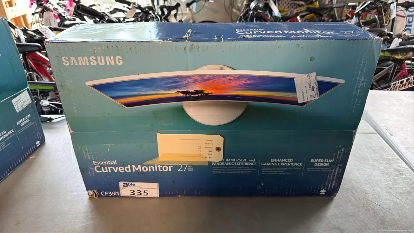 CF391 SERIES C27F391 1800R CURVED 27" FULL HD 1080P 60HZ AMD FREESYNC VA DISPLAY LOT 333