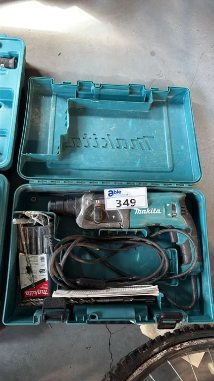 3-MODE VARIABLE SPEED 1-INCH CONCRETE MASONRY CHIPPING DRILL WITH 2 CARBIDE BITS AND CASE