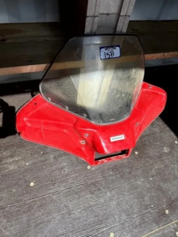 Windshield for a Honda Quad
