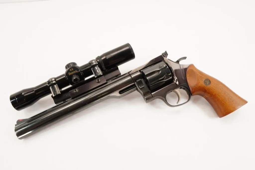 Dan Wesson 85 .44 MAG