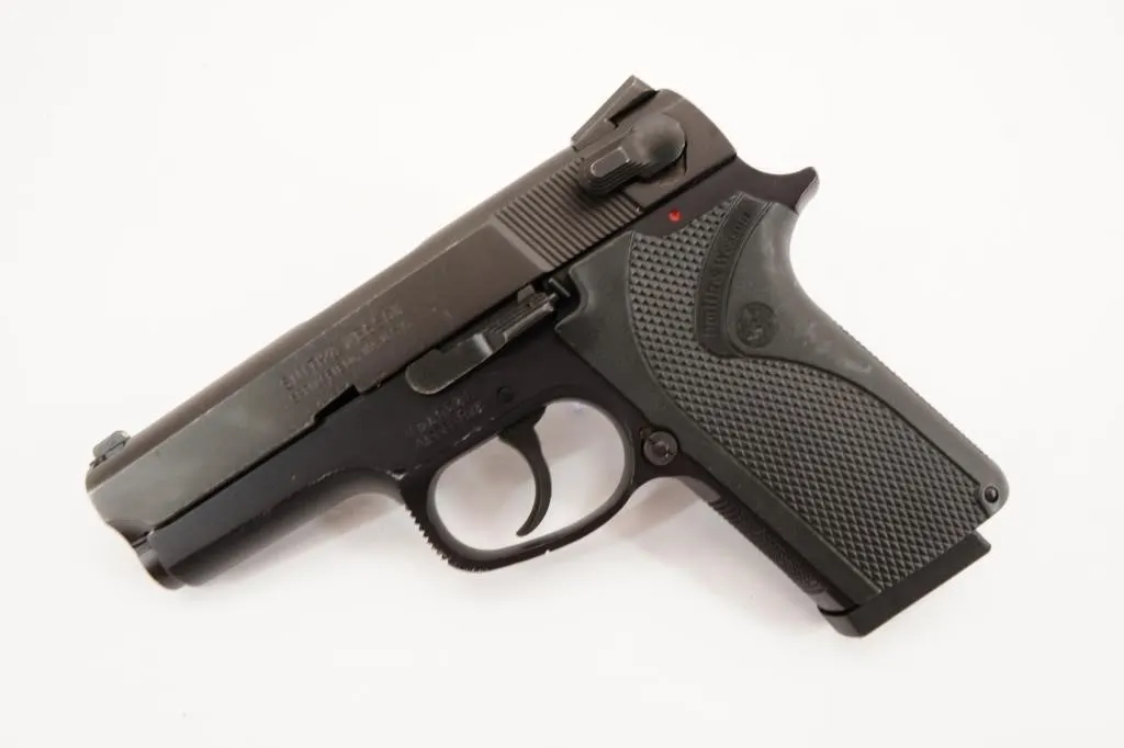 Smith & Wesson 3914 9mm