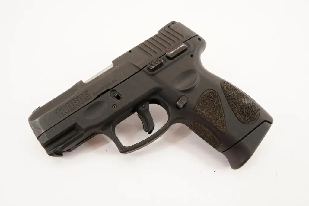 Taurus Armas G2c .40 S&W