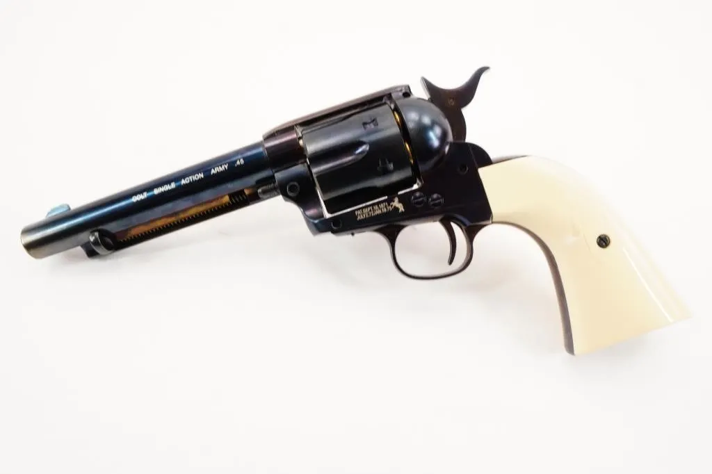 Colt SAA .45 0.177