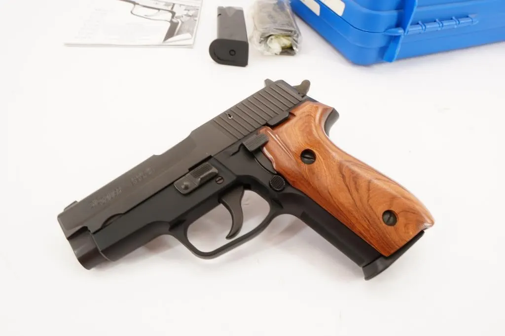 Sig Sauer P228 9mm