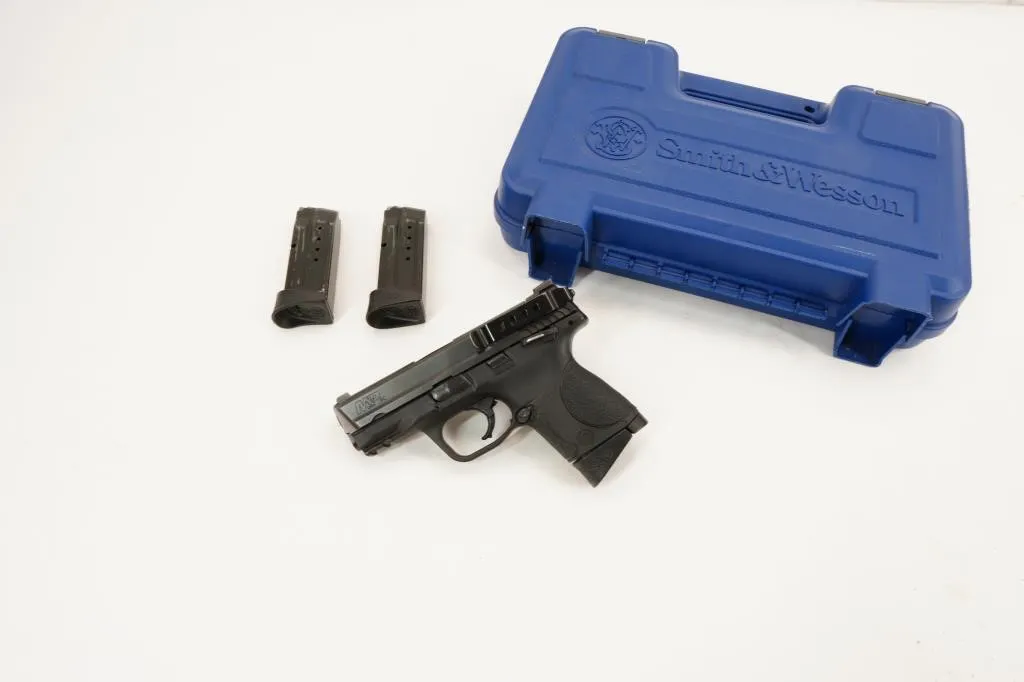 Smith & Wesson M&P 9C 9MM