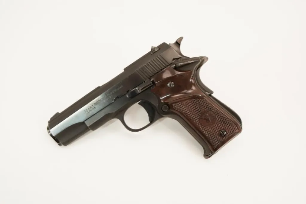 LLama XV .22 LR