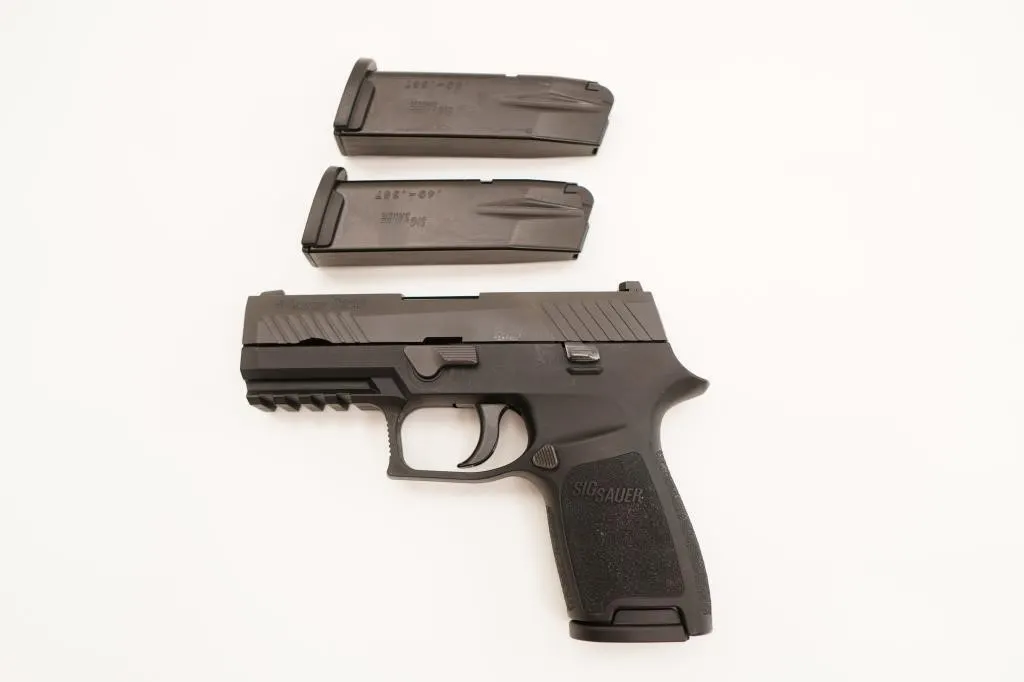 Sig Sauer P320 .40 S&W