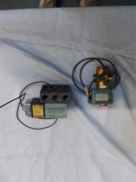 Electric pneumatic valves 120 volt